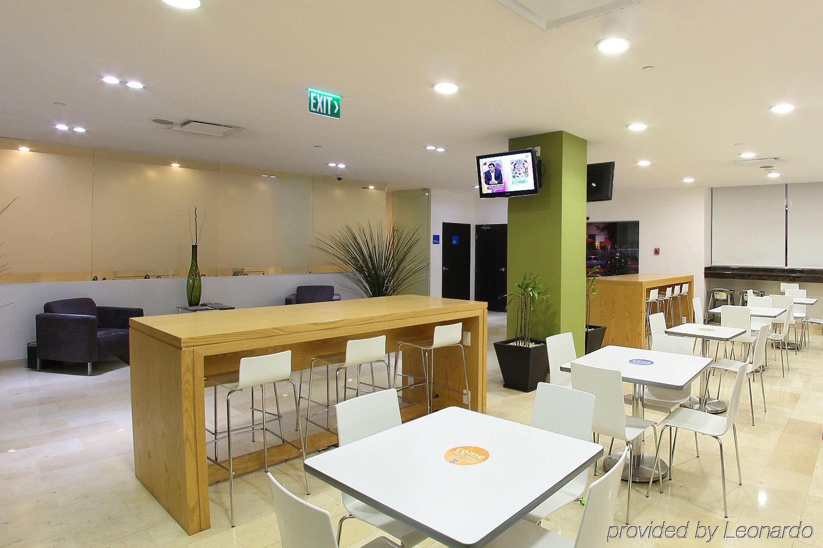 One Culiacan Forum Restoran gambar
