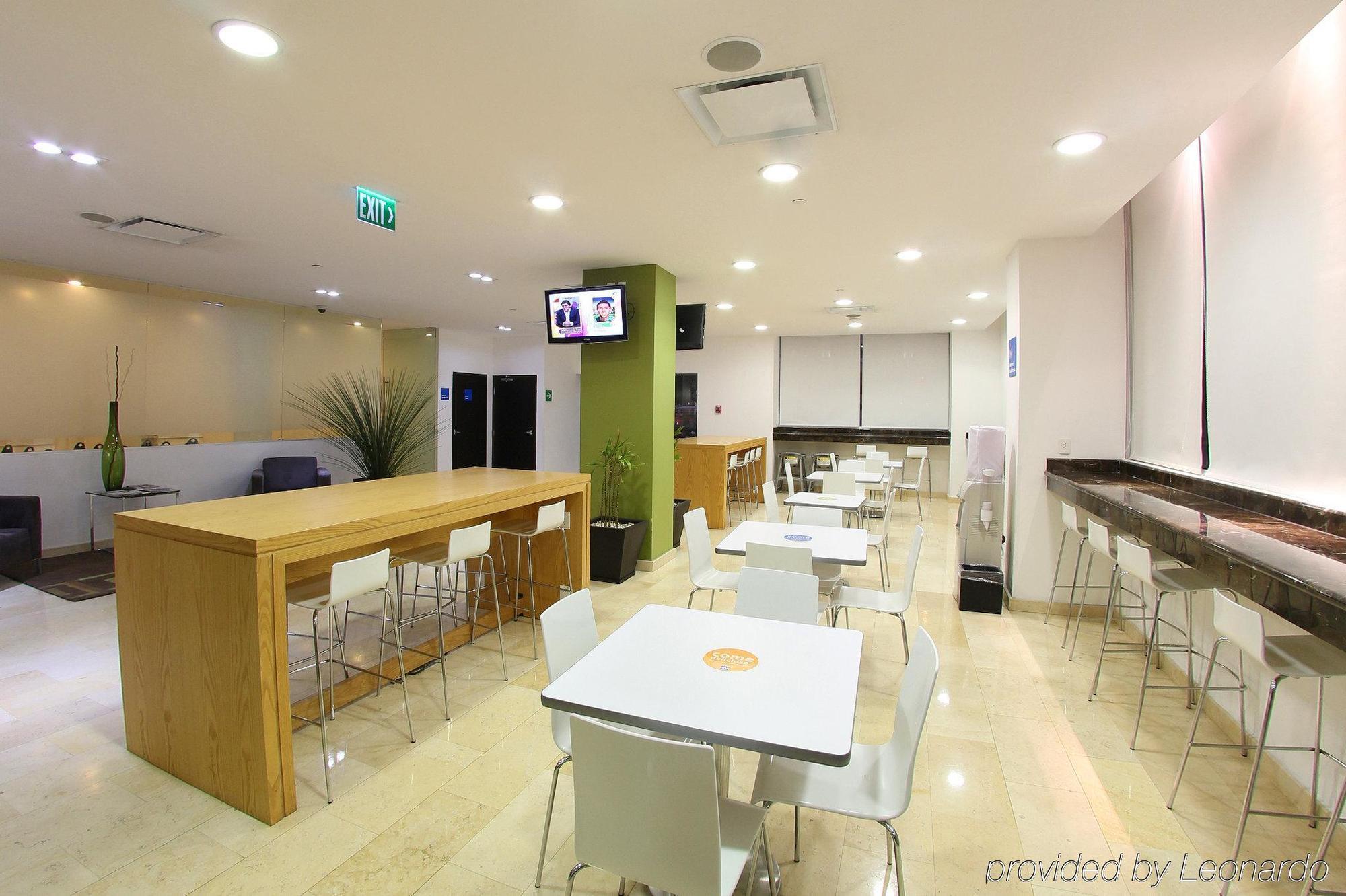 One Culiacan Forum Restoran gambar